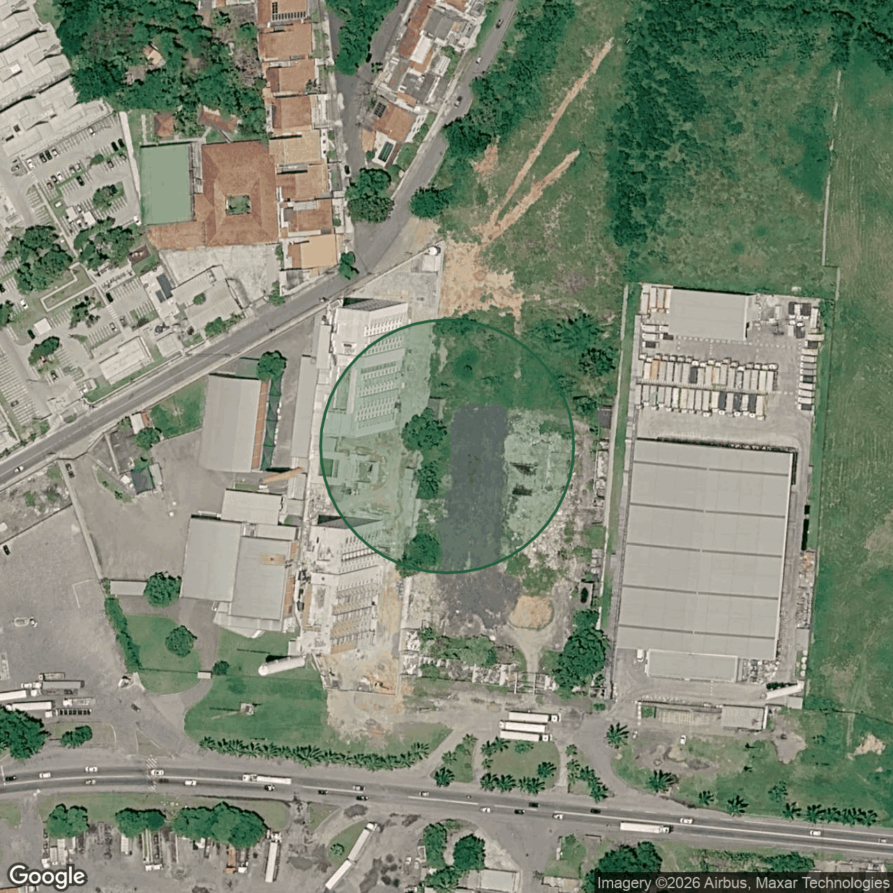 Terreno em Volta Redonda — 24.000 m² — foto 1 de 3