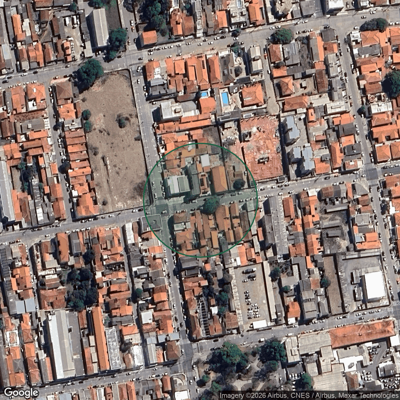 Terreno em Atibaia — 3.300 m² — foto 1 de 3