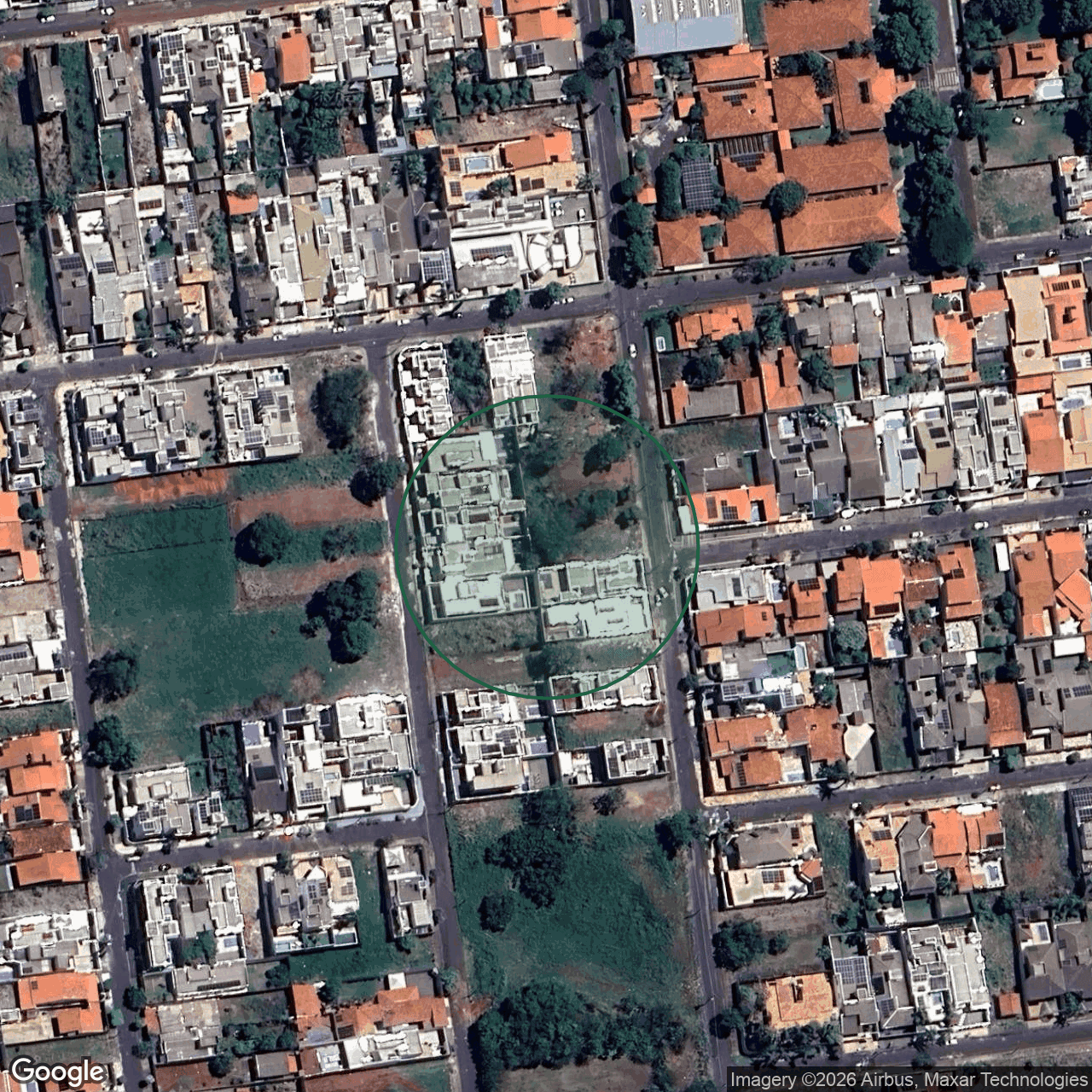 Terreno em Uberlândia — 425 m² — foto 1 de 3