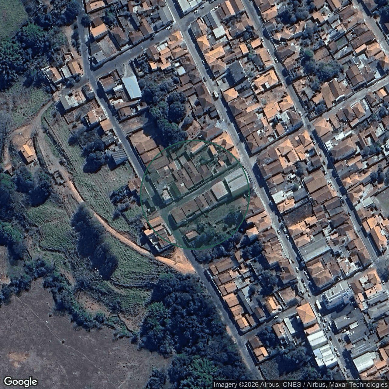 Terreno em Cássia — 331 m² — foto 1 de 3