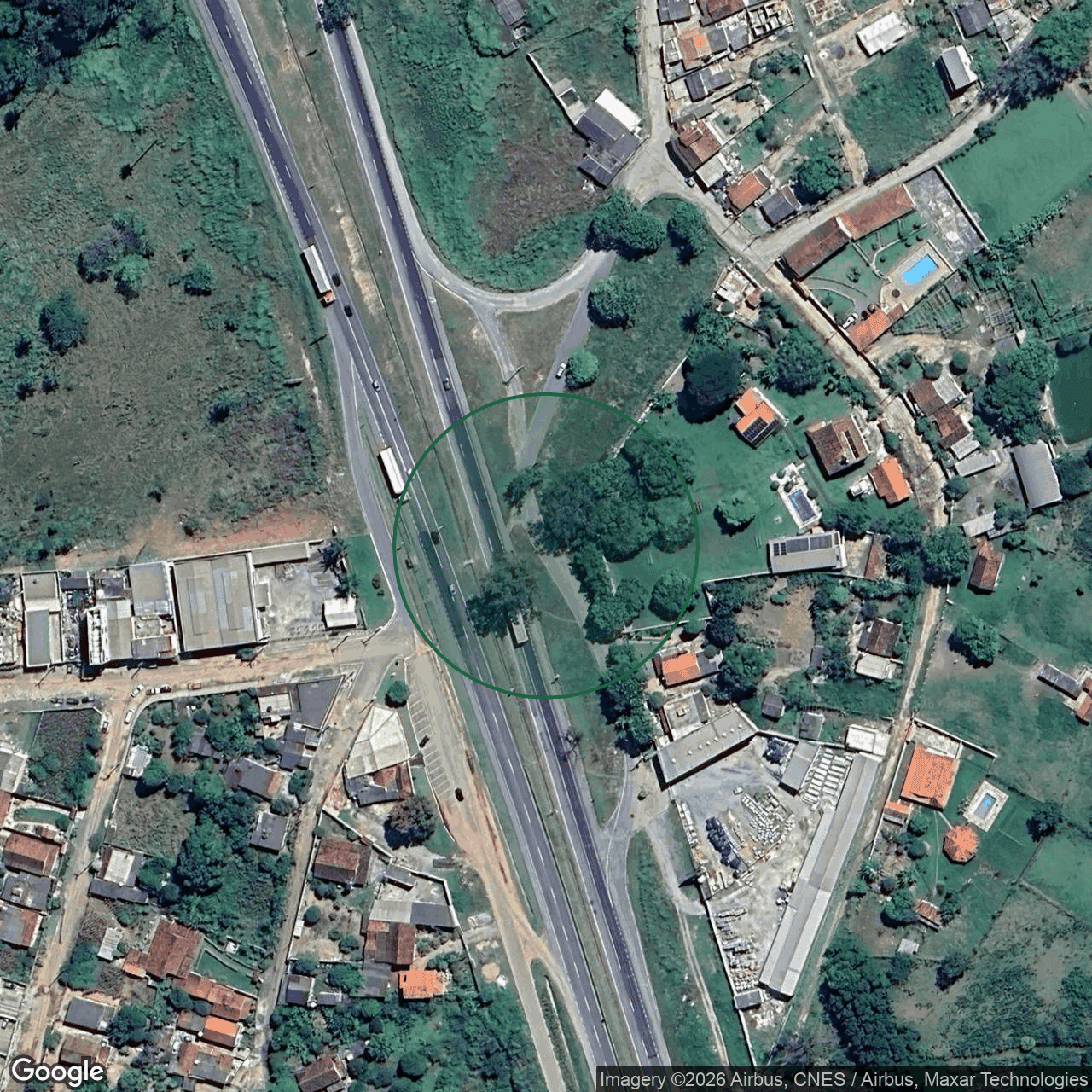 Terreno em Esmeraldas — 2.708 m² — foto 1 de 3