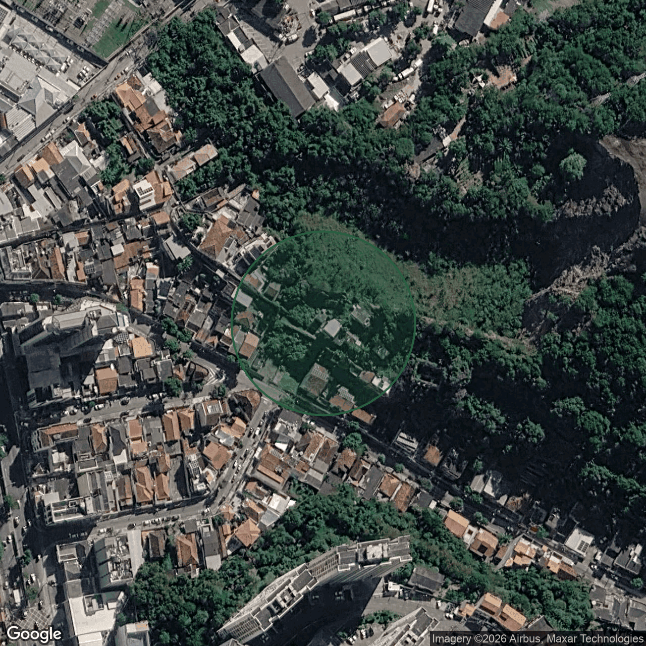 Terreno em Niterói — 60.000 m² — foto 1 de 3