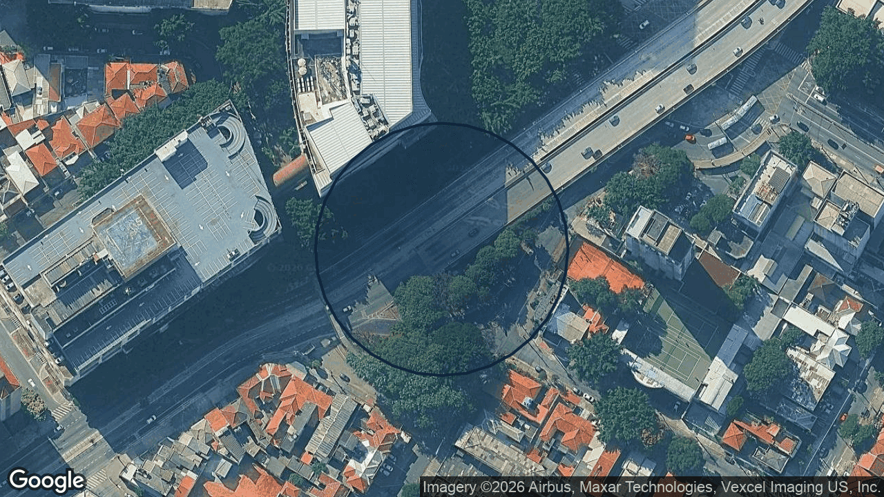 Terreno em São Paulo — 330 m² — foto 1 de 3