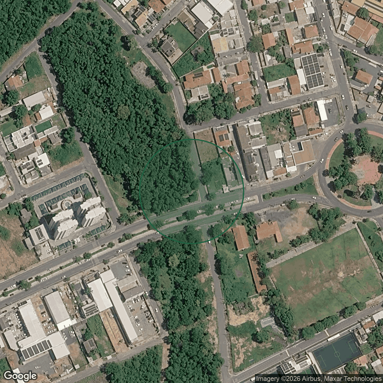 Terreno em Cuiabá — 1.670 m² — foto 1 de 3
