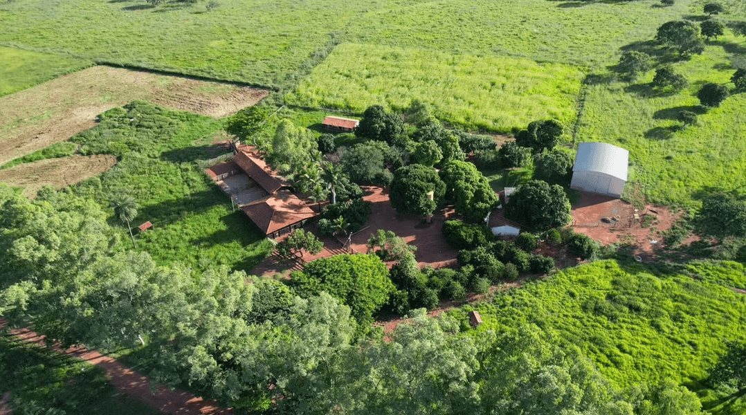 Propriedade rural em Arinos — 360 ha — foto 1 de 7