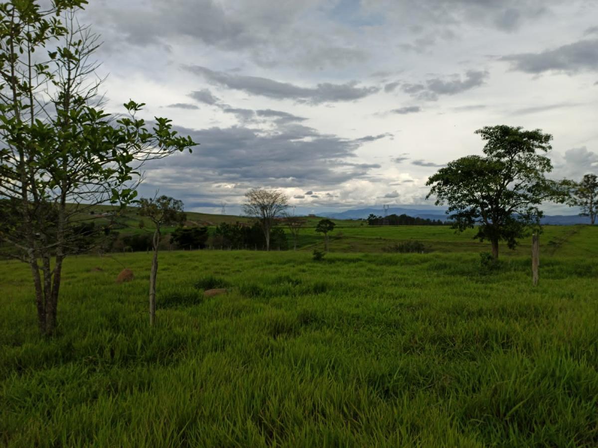Propriedade rural em Lorena — 36 ha — foto 1 de 12