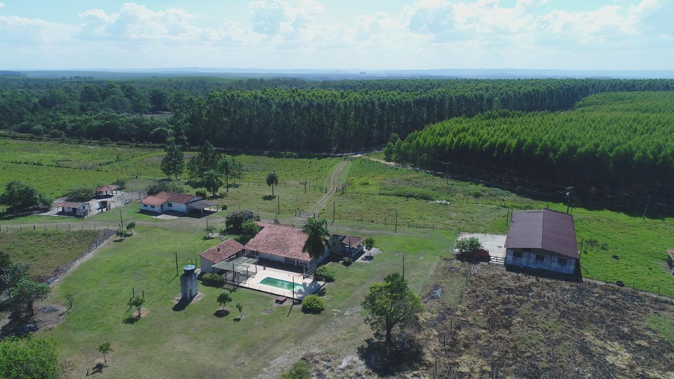 Propriedade rural em Angatuba — 242 ha — foto 1 de 12